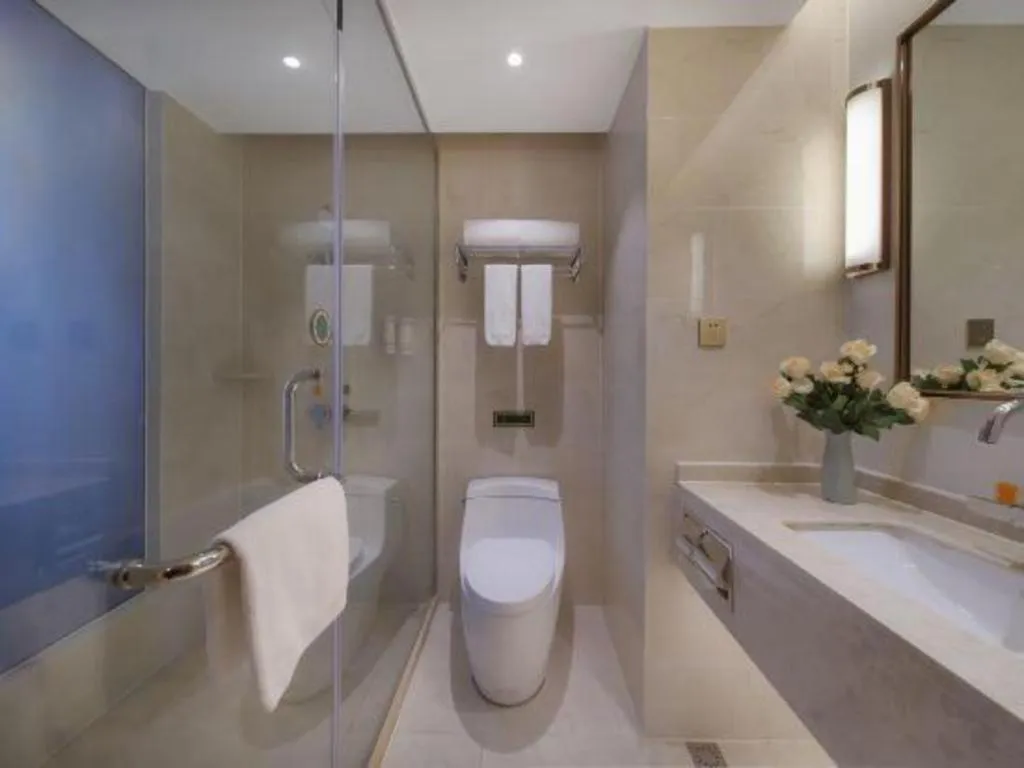 Vienna Hotel Jinjiang Bus Passenger Station