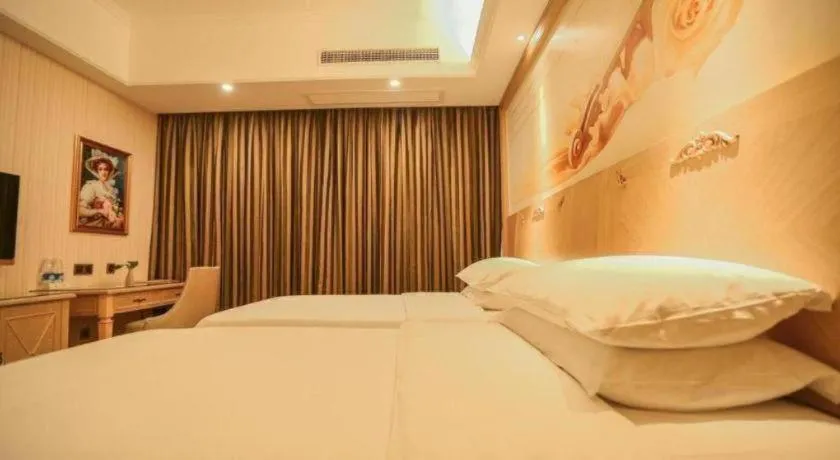 Bed in Vienna Hotel Chengdu North Railway Station North Square Wukuaishi Metro Station