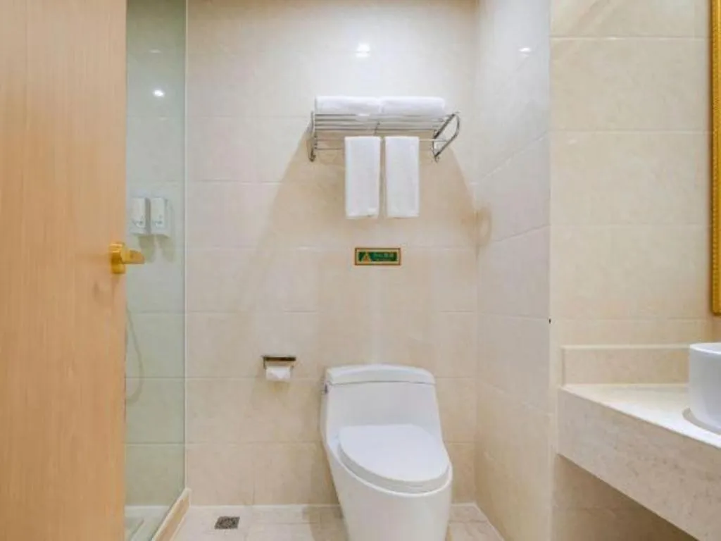 Vienna Hotel Chengdu North Railway Station North Square Wukuaishi Metro Station