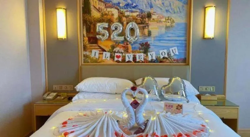 Bed in Vienna Hotel Yuxi Hongta Avenue High-Speed Railway Station