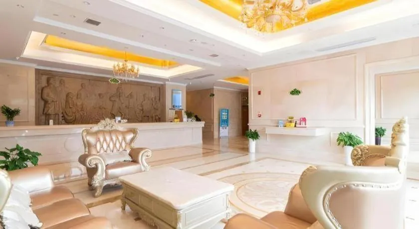 Vienna Hotel Hubei Jinzhou Jianli Jiangcheng