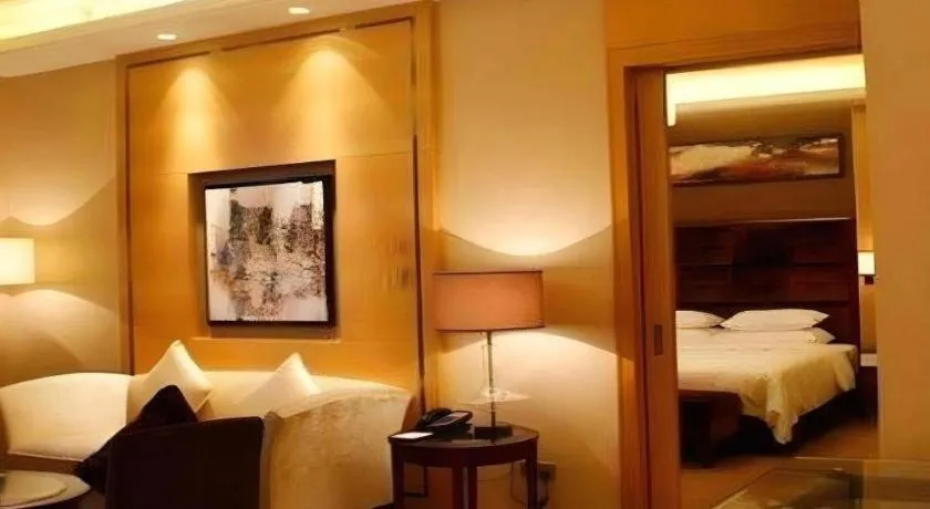 Bed in Venus Royal Hotel Shenzhen International Exhibition Center