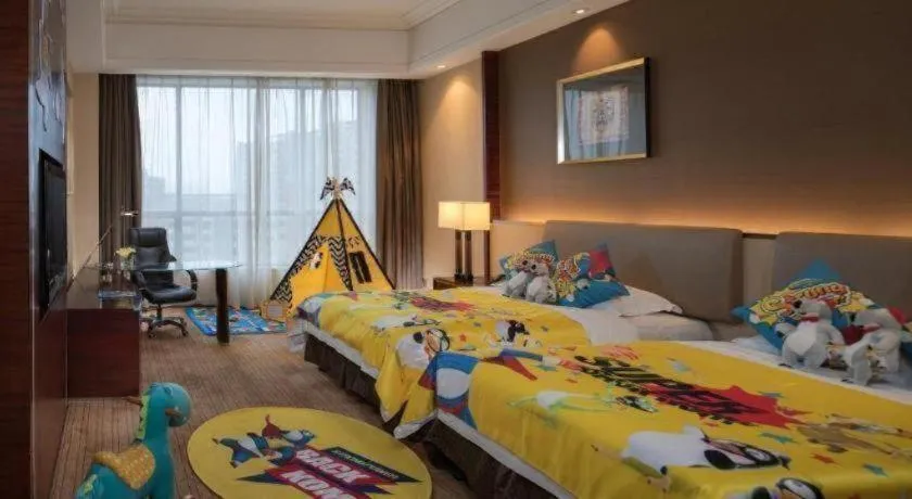 Bed in Venus Royal Hotel Shenzhen International Exhibition Center