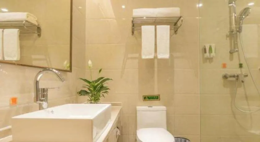 Vienna Hotel Fuzhou Changle Zhenghe Metro Station