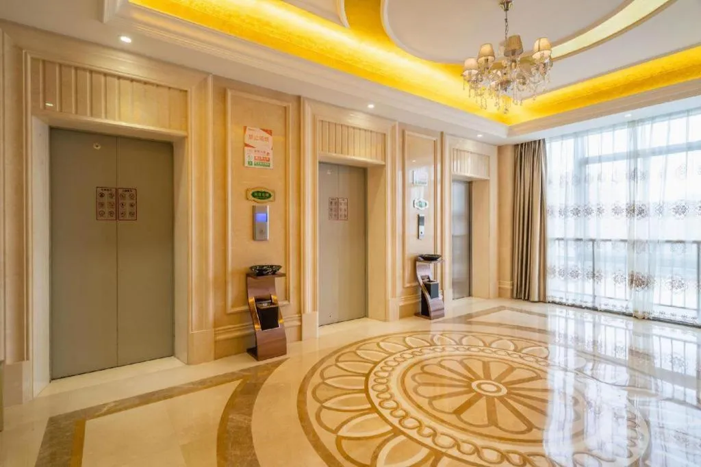 Vienna Hotel Fuzhou Changle Zhenghe Metro Station