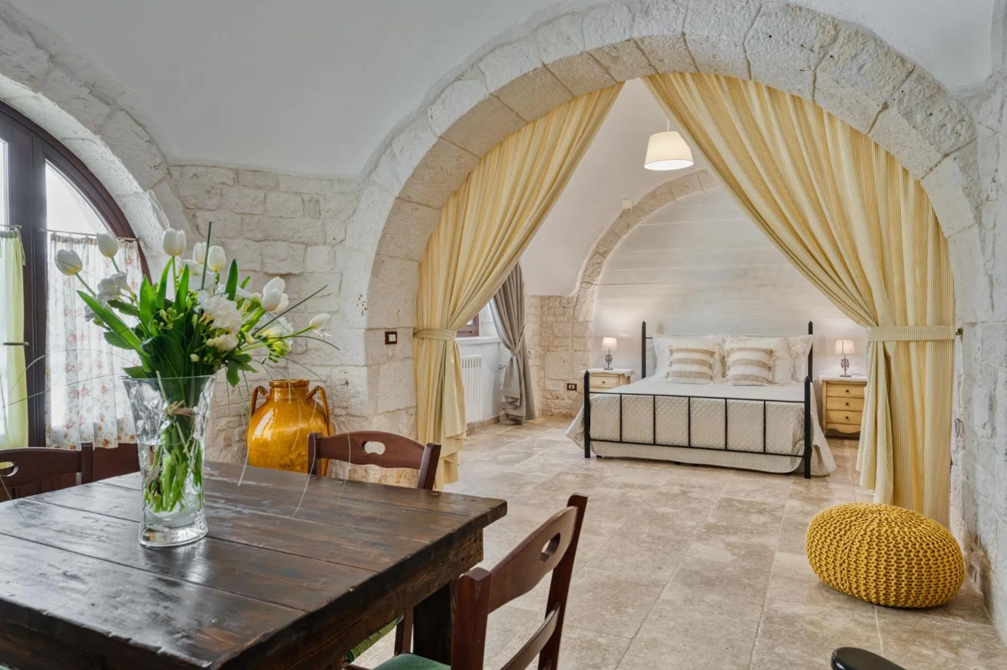 Bed in Trulli D'autore