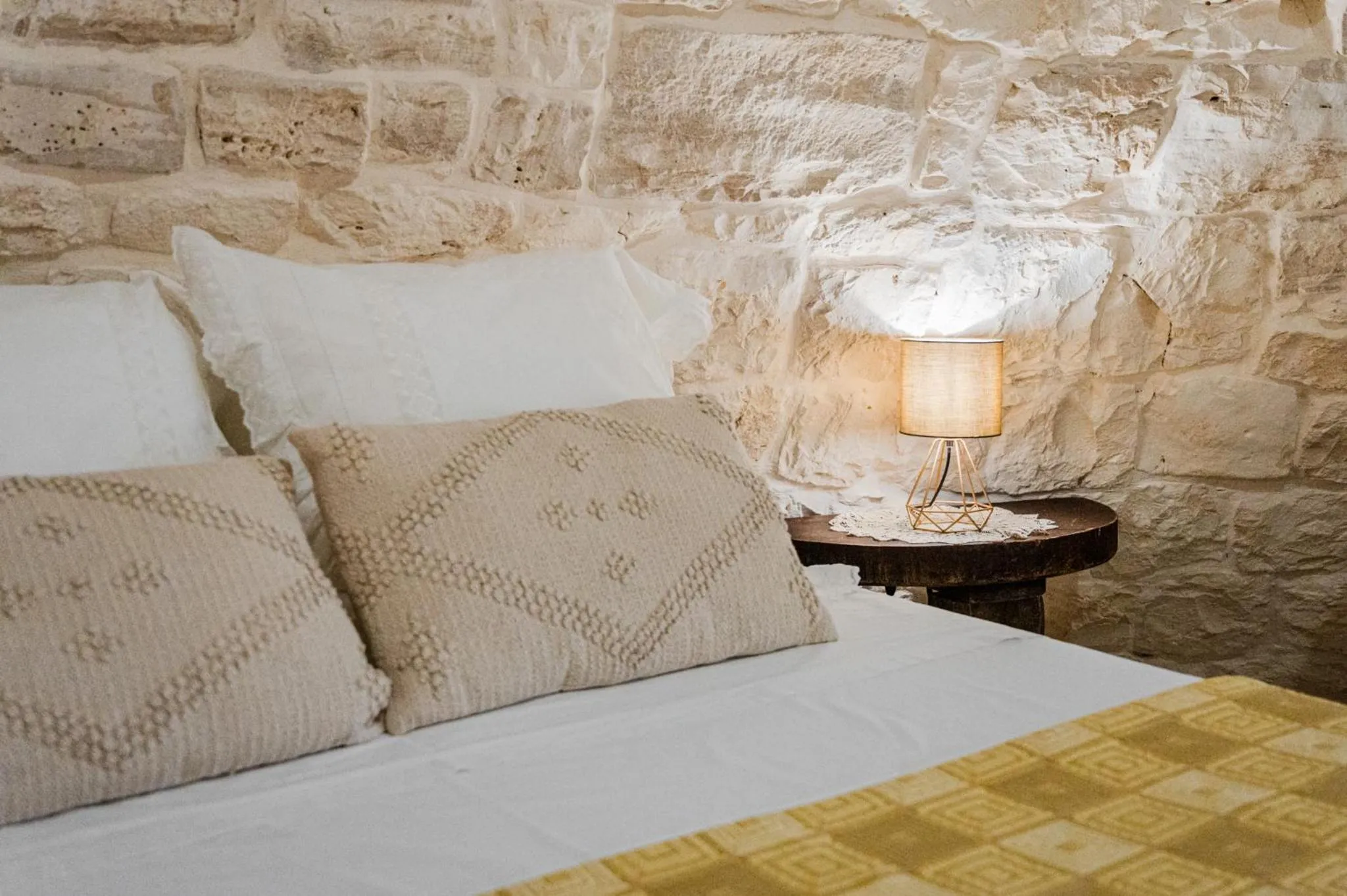 Bed in Trulli D'autore