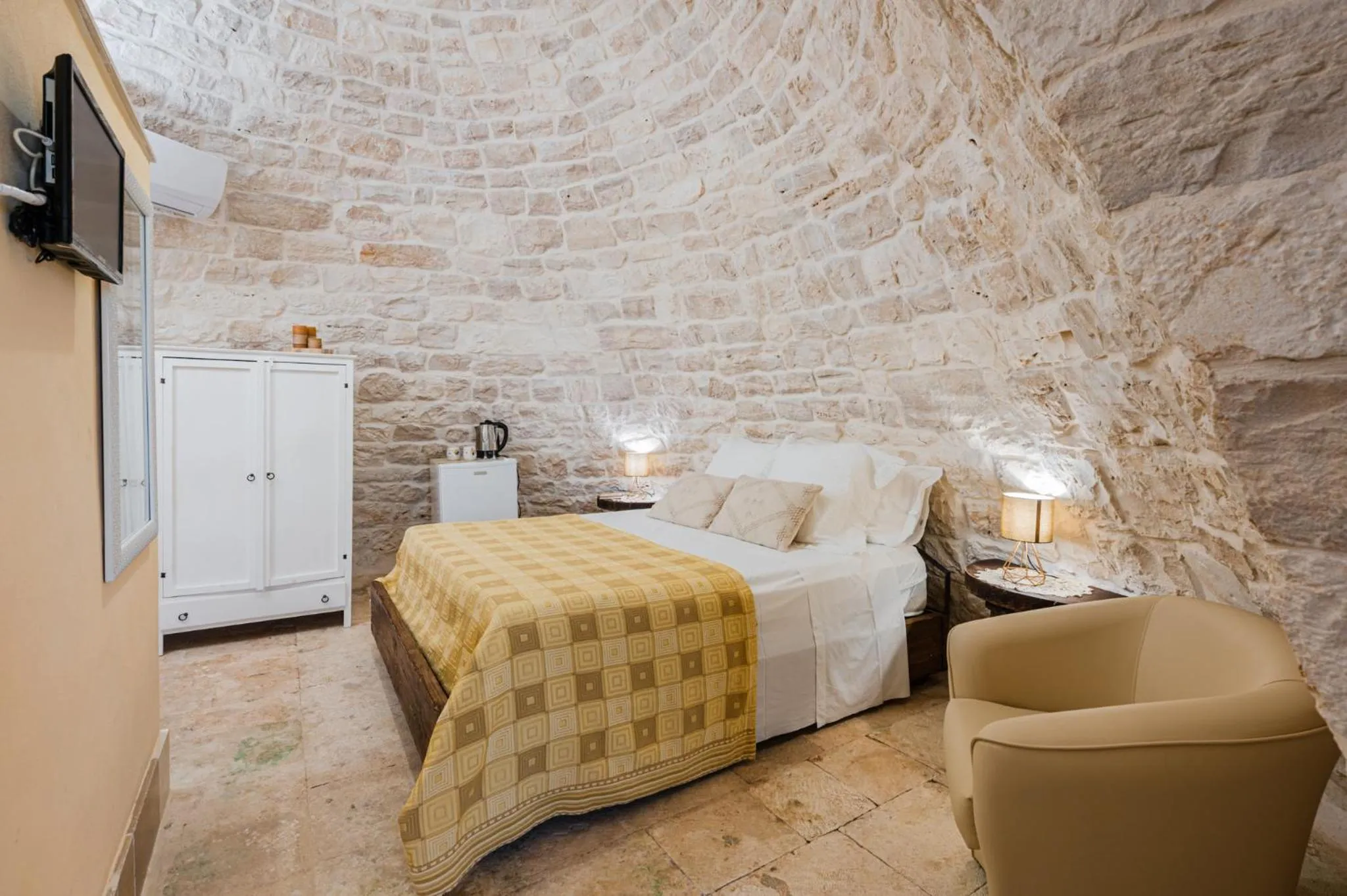 Bed in Trulli D'autore