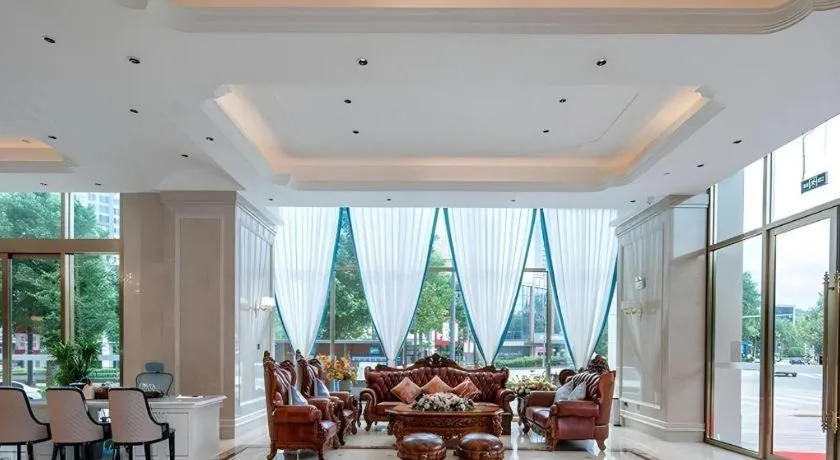 Vienna Hotel Yunnan Maitreya Huquan