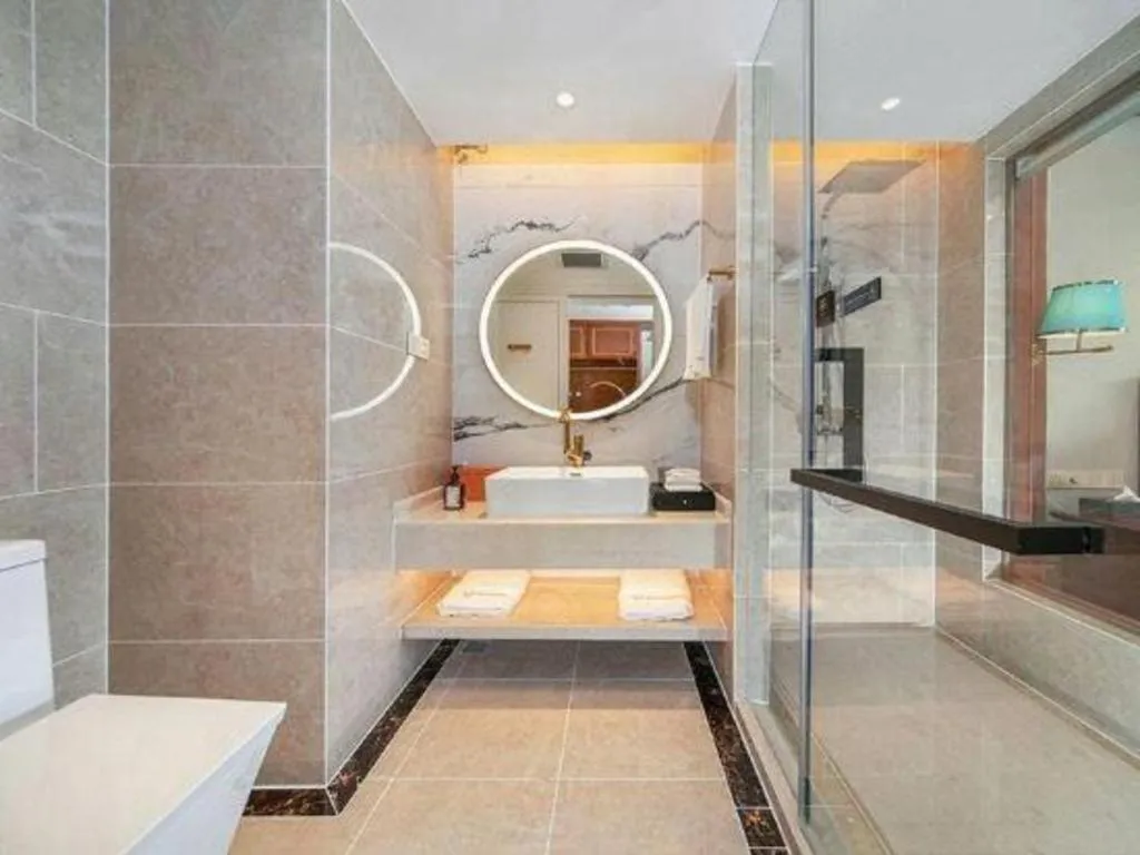 Vienna Hotel Yunnan Maitreya Huquan