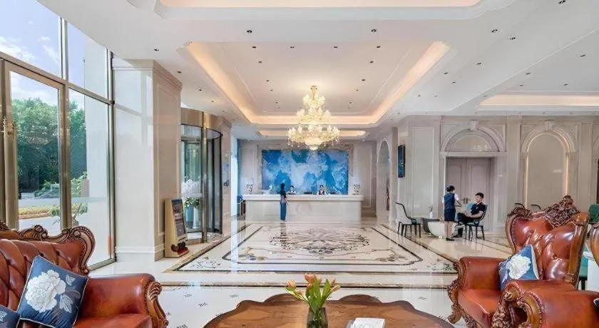 Vienna Hotel Yunnan Maitreya Huquan