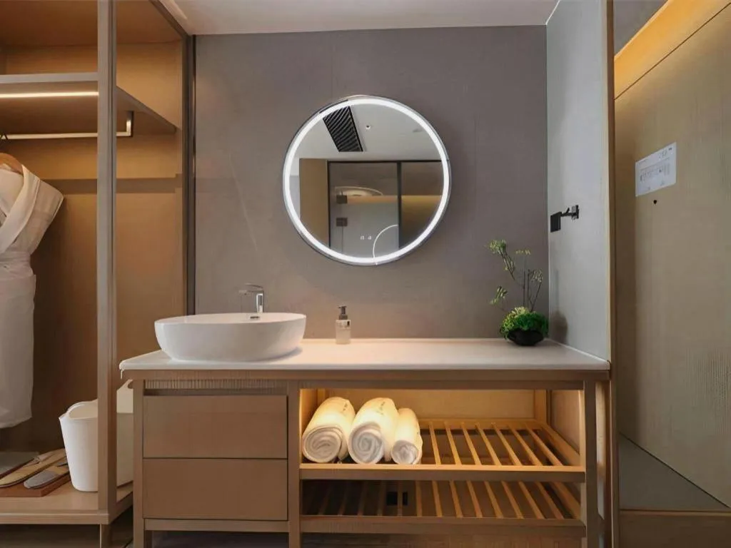 Vienna Hotel Yunnan Maitreya Huquan