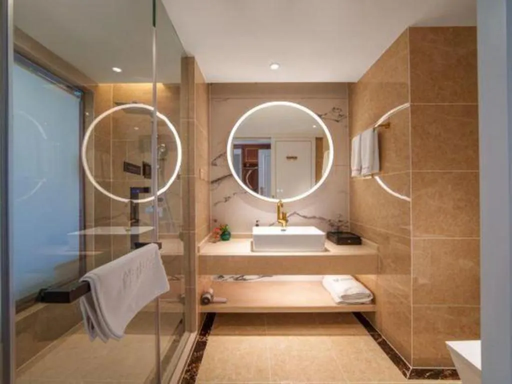 Vienna Hotel Yunnan Maitreya Huquan