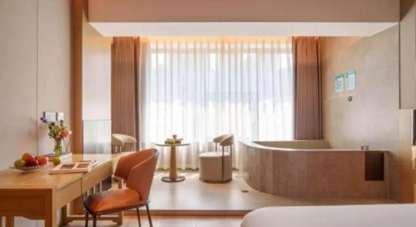 Vienna Hotel Yunnan Maitreya Huquan