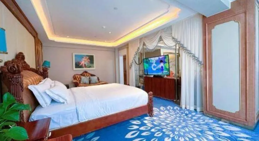 Bed in Vienna Hotel Yunnan Maitreya Huquan
