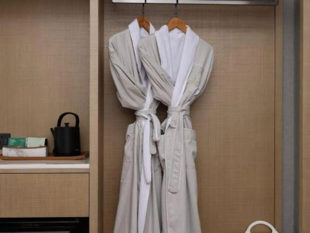 Vienna Hotel Yunnan Maitreya Huquan