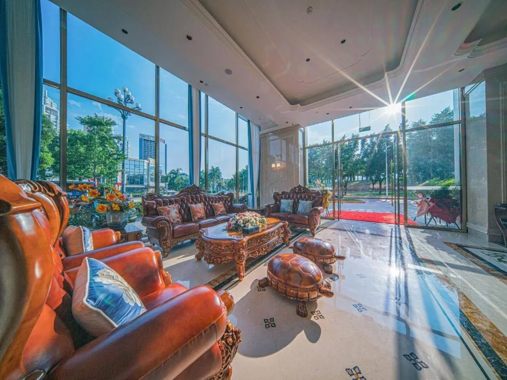 Vienna Hotel Yunnan Maitreya Huquan