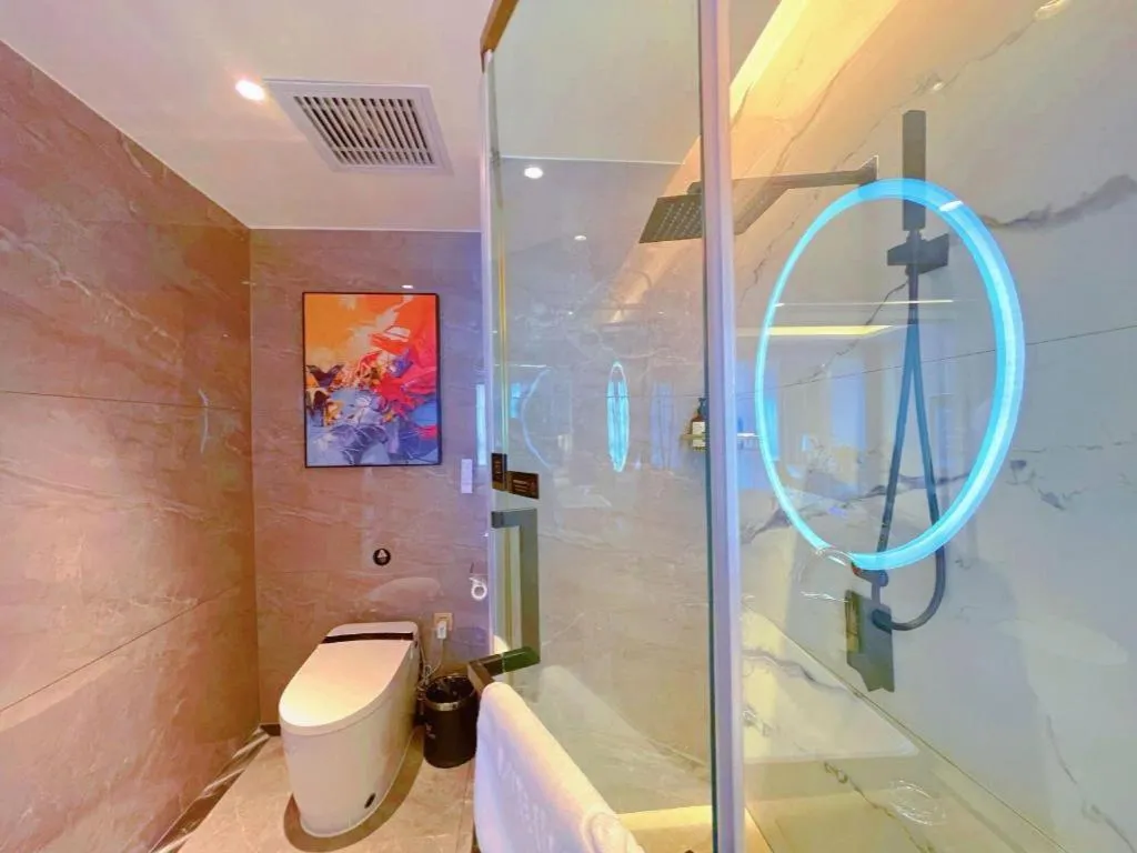 Vienna Hotel Yunnan Maitreya Huquan