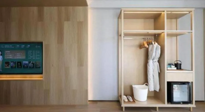 Vienna Hotel Yunnan Maitreya Huquan