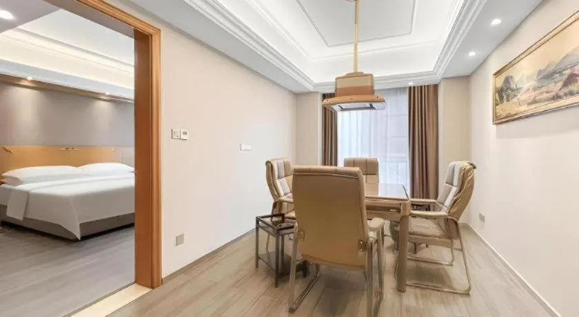 Bed in Vienna Hotel Anhui Xuancheng High-Speed Railway Station