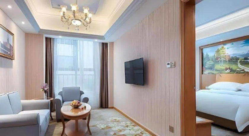 Bed in Vienna Hotel Anhui Xuancheng High-Speed Railway Station