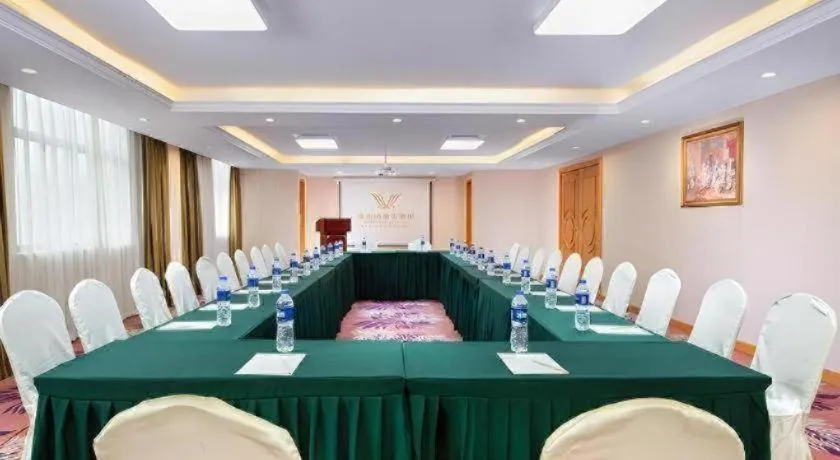 Vienna Hotel Hubei Macheng Cultural Town