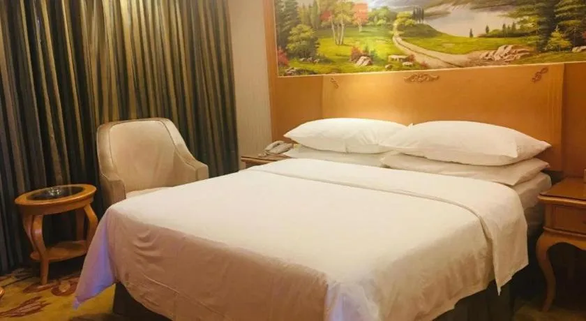 Bed in Vienna Hotel Hunan Hengyang Leiyang