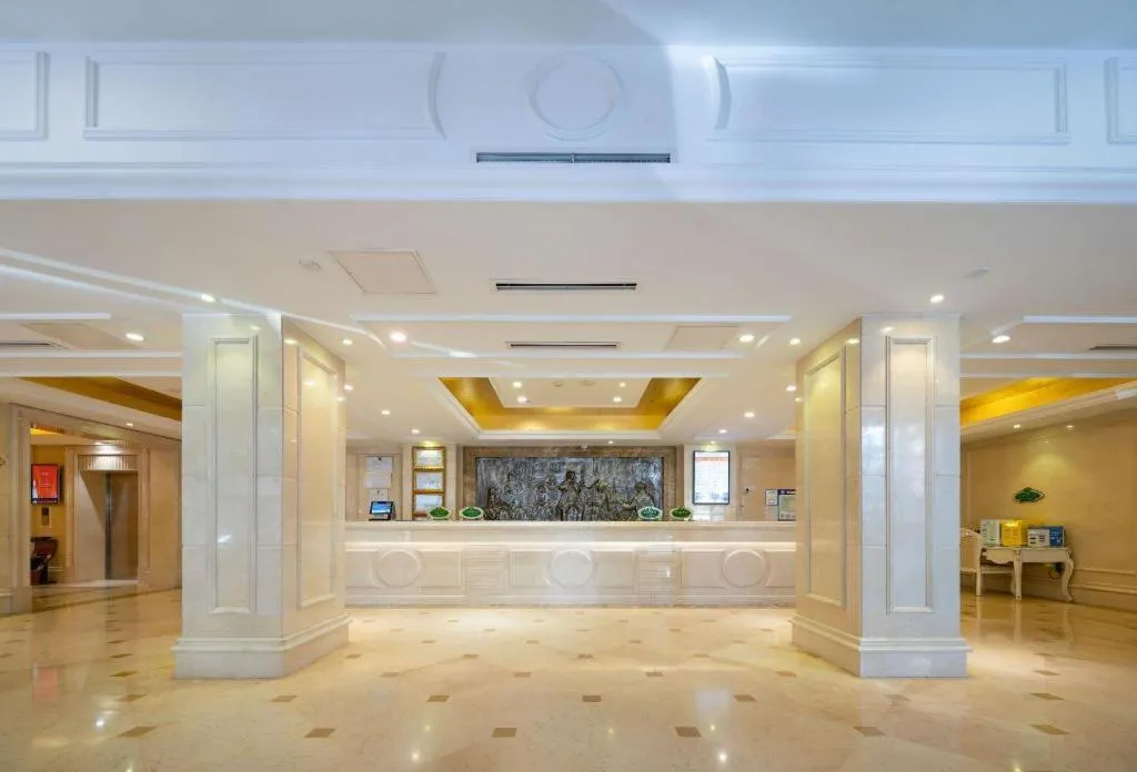 Vienna Hotel Tianjin 5th Avenue Youyi Road Cultural Center Metro Station