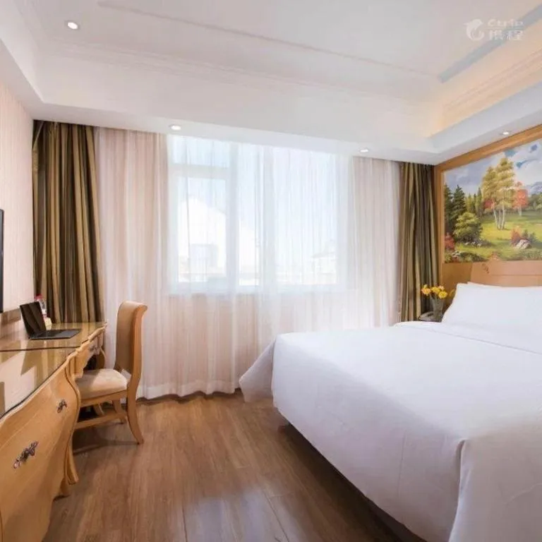 Bed in Vienna Hotel Tianjin 5th Avenue Youyi Road Cultural Center Metro Station