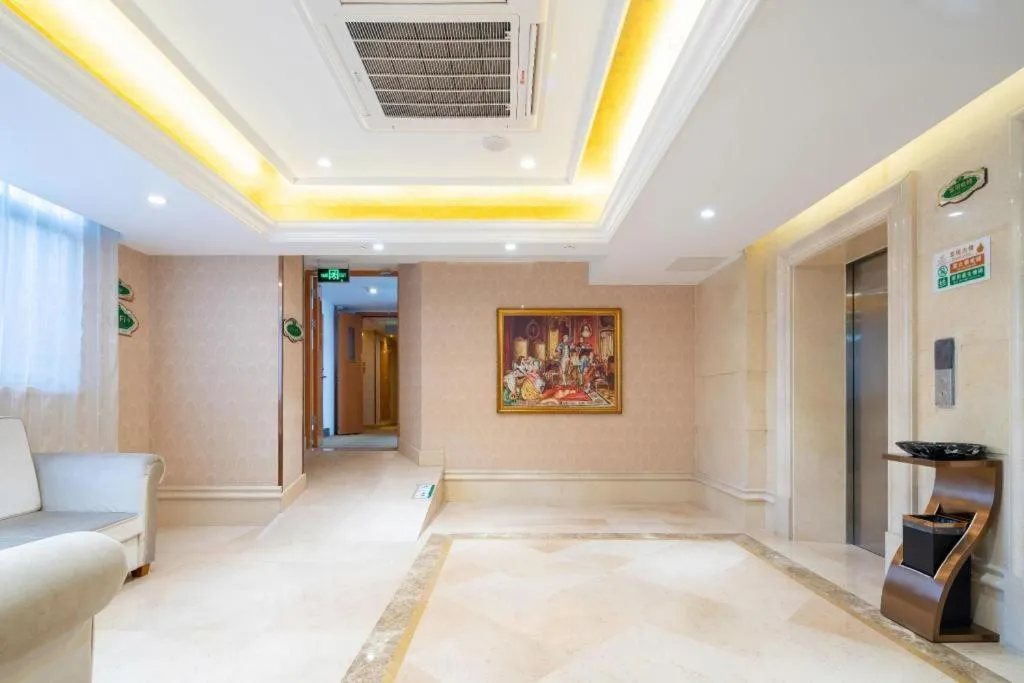 Vienna Hotel Tianjin 5th Avenue Youyi Road Cultural Center Metro Station