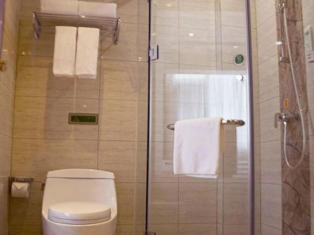 Vienna Hotel Tianjin 5th Avenue Youyi Road Cultural Center Metro Station