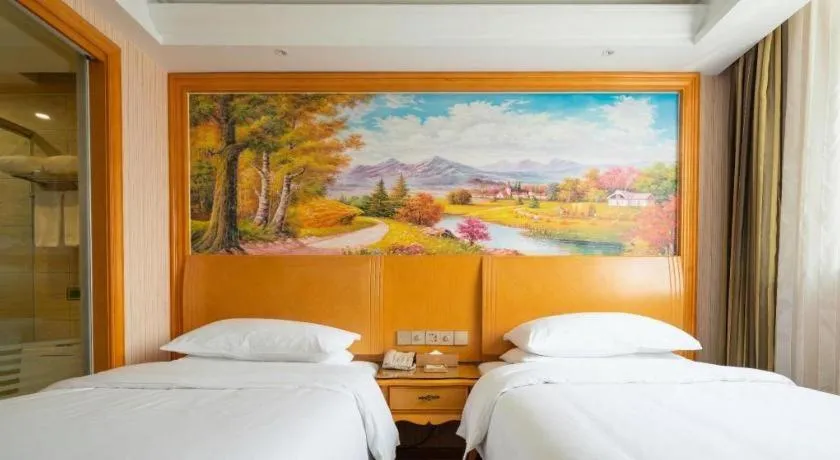 Bed in Vienna Hotel Tianjin 5th Avenue Youyi Road Cultural Center Metro Station
