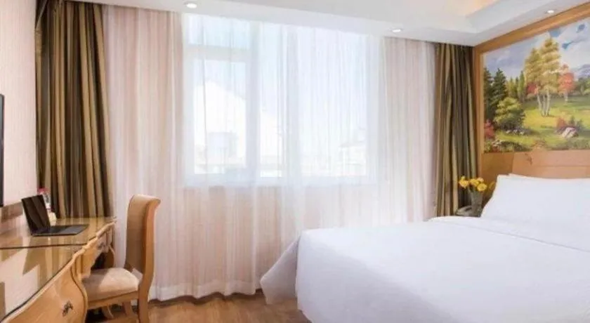 Bed in Vienna Hotel Tianjin 5th Avenue Youyi Road Cultural Center Metro Station