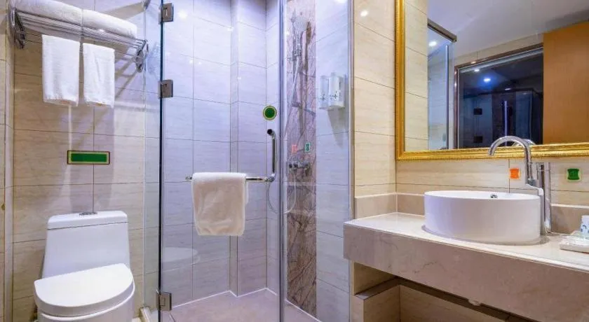 Vienna Hotel Tianjin 5th Avenue Youyi Road Cultural Center Metro Station