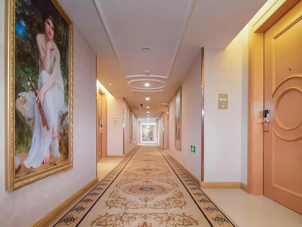 Vienna Hotel Tianjin 5th Avenue Youyi Road Cultural Center Metro Station