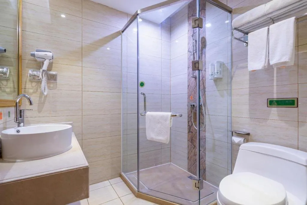 Vienna Hotel Tianjin 5th Avenue Youyi Road Cultural Center Metro Station