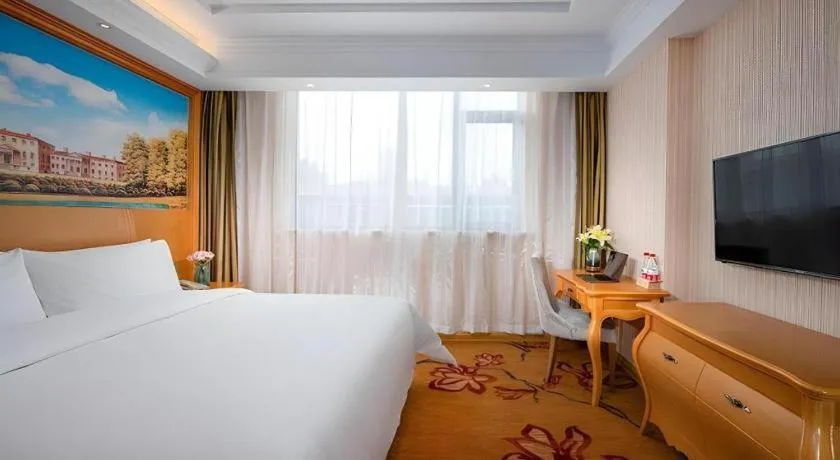Bed in Vienna Hotel Tianjin 5th Avenue Youyi Road Cultural Center Metro Station