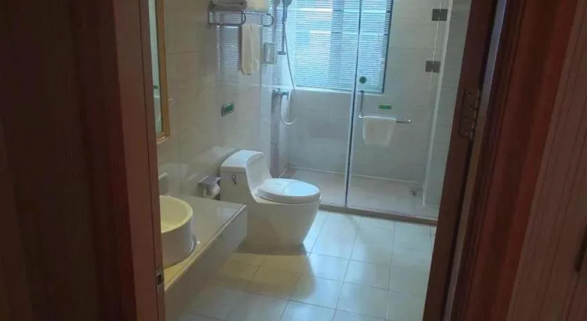 Vienna Hotel Tianjin 5th Avenue Youyi Road Cultural Center Metro Station