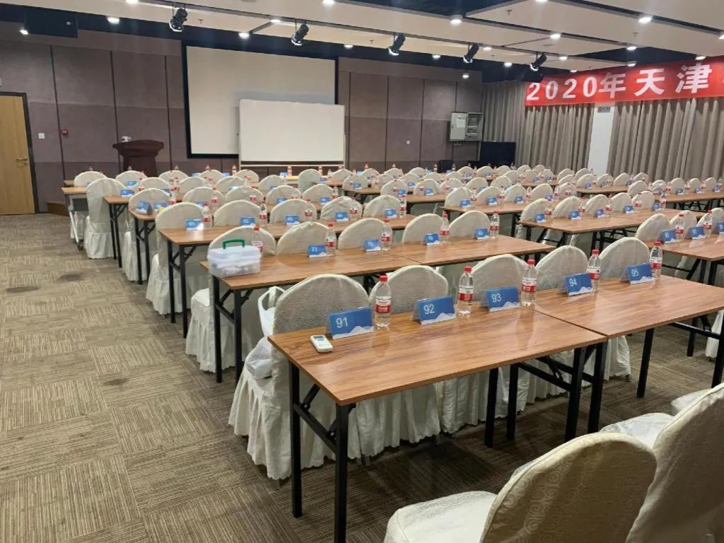 Vienna Hotel Tianjin 5th Avenue Youyi Road Cultural Center Metro Station