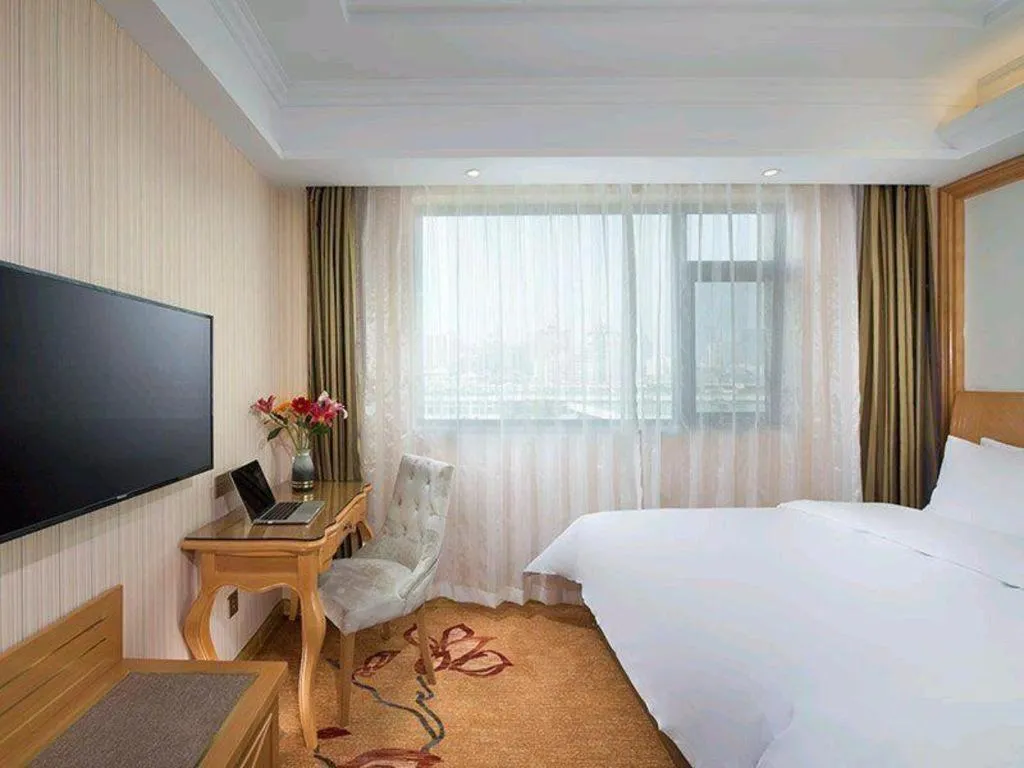 Bed in Vienna Hotel Tianjin 5th Avenue Youyi Road Cultural Center Metro Station