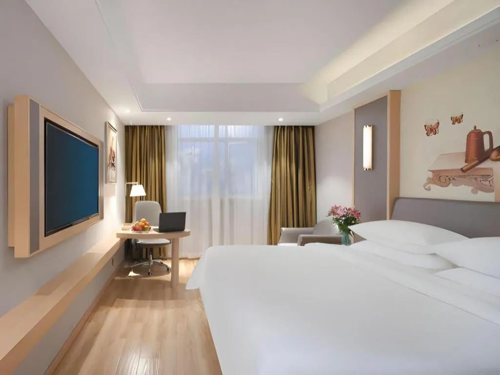 Bed in Vienna Hotel Shanghai Hongqiao Hub National Exhibition Center Huqingping Road