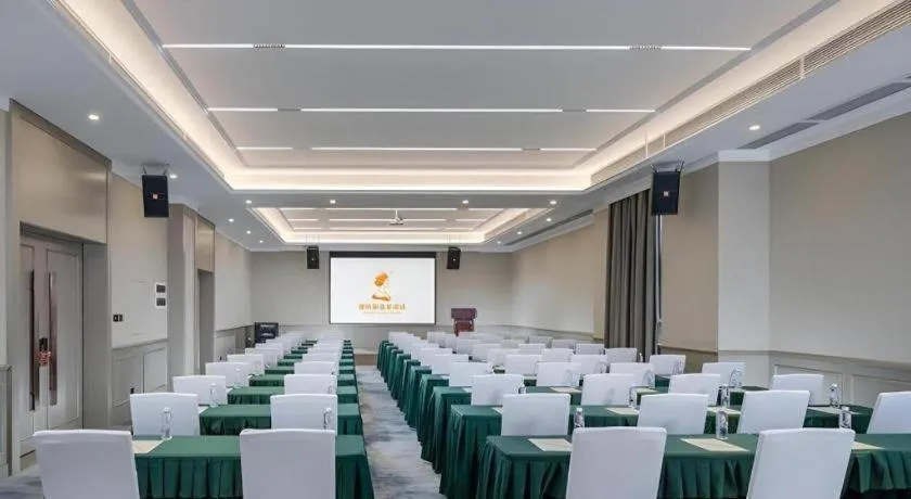 Venus Royal Hotel Guangdong Zhongshan Dongfeng Center