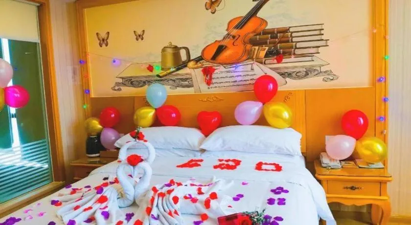 Bed in Vienna Hotel Guangxi Yulin Rong County Guinan Road