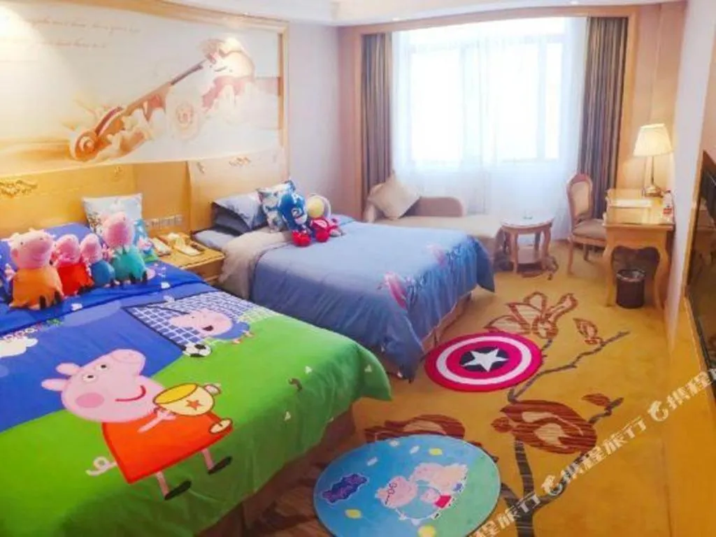 Bed in Vienna Hotel Guangxi Fangcheng