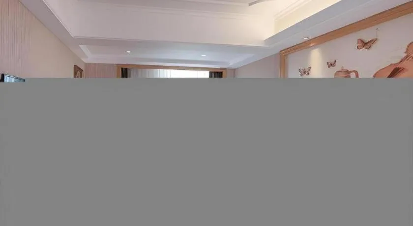 Vienna Hotel Shenzhen Pingdi Huancheng South Road