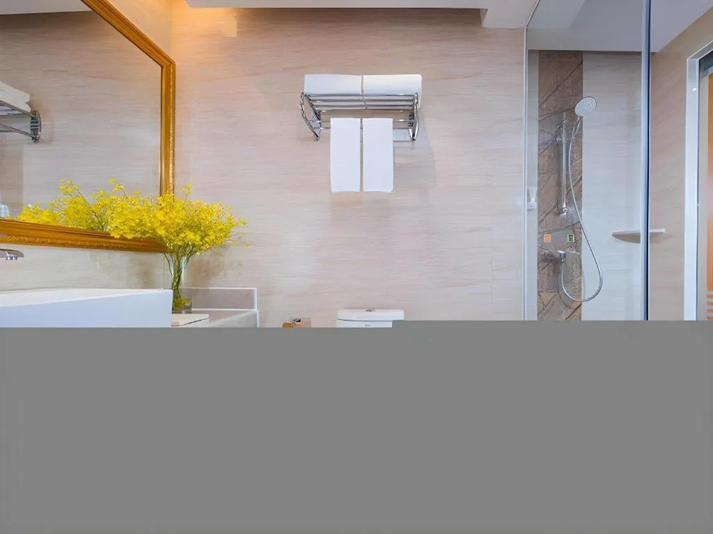 Vienna Hotel Shenzhen Pingdi Huancheng South Road