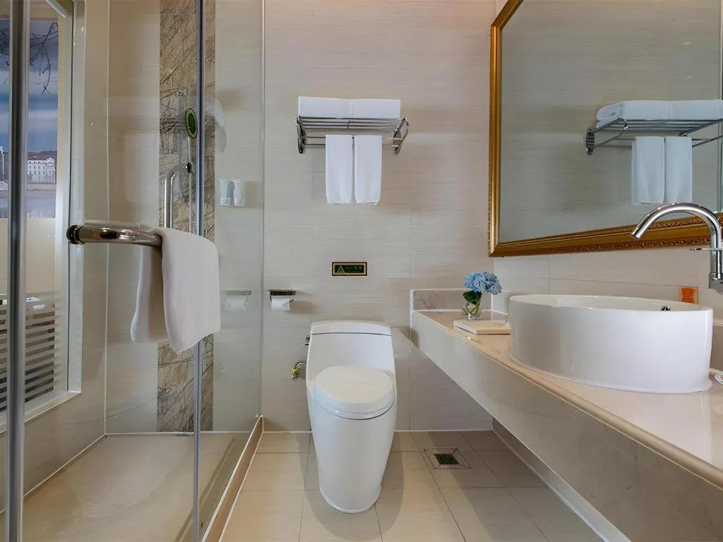 Vienna Hotel Shenzhen Pingdi Huancheng South Road