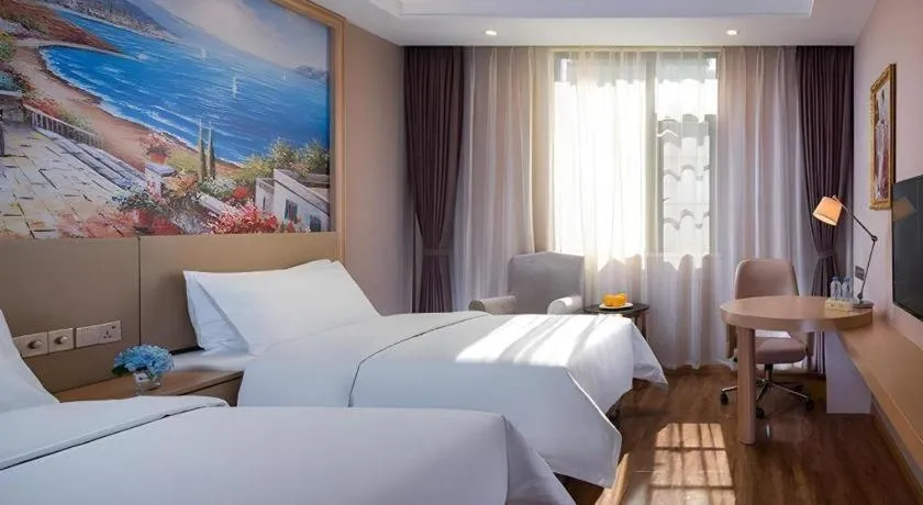 Bed in Vienna Hotel Yunnan Dali Ancient City Scenic Spot