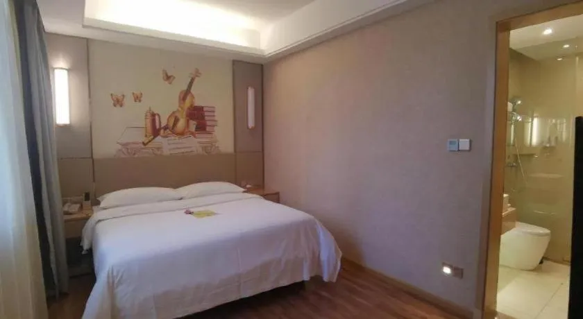 Bed in Vienna Hotel Yunnan Dali Ancient City Scenic Spot