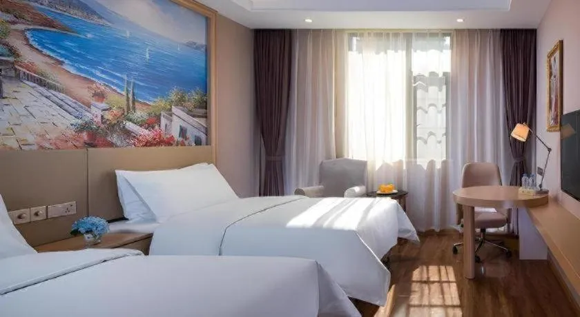 Bed in Vienna Hotel Yunnan Dali Ancient City Scenic Spot